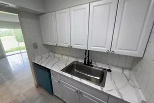1758 Abbey Rd, West Palm Beach, FL 33415 - Photo 3
