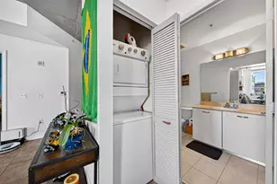 2275 Biscayne Blvd, Miami, FL 33137 - Photo 17