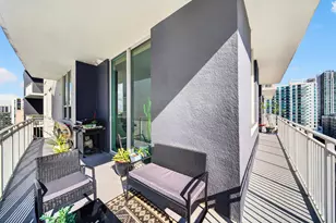 2275 Biscayne Blvd, Miami, FL 33137 - Photo 27