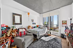 2275 Biscayne Blvd, Miami, FL 33137 - Photo 15
