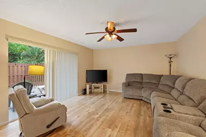 825 Center Street #39D, Jupiter, FL 33458 - Photo 7