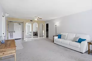 5390 Woodland Lakes Dr, Palm Beach Gardens, FL 33418 - Photo 3