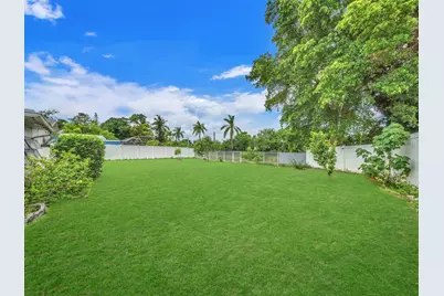 6851 SW 7th Place, North Lauderdale, FL 33068 - Photo 33
