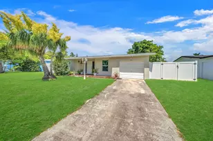 6851 SW 7th Pl, North Lauderdale, FL 33068 - Photo 3