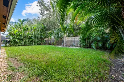 1952 SW Jamesport Drive, Port Saint Lucie, FL 34953 - Photo 33