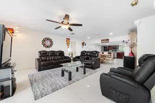 6635 Hope St, Hollywood, FL 33024 - Photo 3