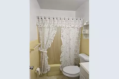 2420 N 59th Terrace, Hollywood, FL 33021 - Photo 17