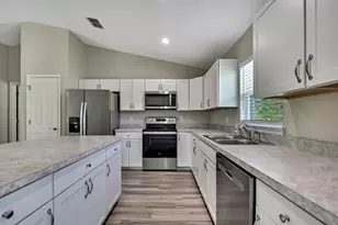 17677 SW 114 St, Dunnellon, FL 34432 - Photo 11