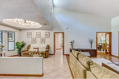 8300 159th Court N, Palm Beach Gardens, FL 33418 - Photo 9
