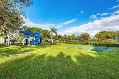 8682 VÃ­a Reale, Boca Raton, FL 33496 - Photo 29