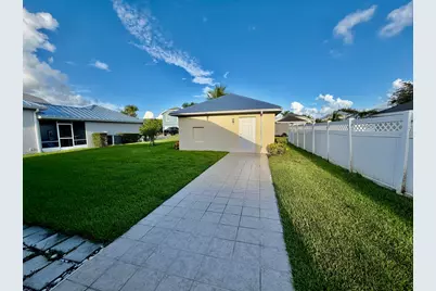 10558 SW Westlawn Boulevard, Port Saint Lucie, FL 34987 - Photo 25