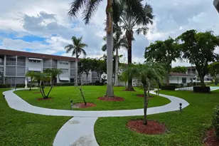 1040 SE 4th Ave, Deerfield Beach, FL 33441 - Photo 23