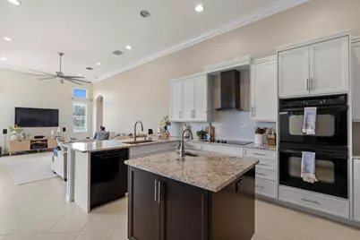 11848 Osprey Point Circle, Wellington, FL 33449 - Photo 11