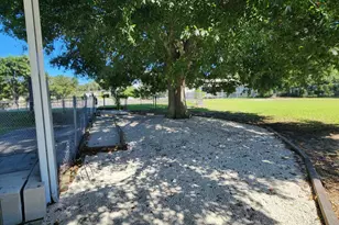 1122 Trout St, Okeechobee, FL 34974 - Photo 17