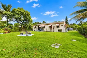 330 NW 144th St, Miami, FL 33168 - Photo 21
