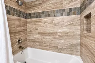 7385 W Sunrise Blvd, Plantation, FL 33313 - Photo 9