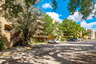 4111 Stirling Rd, Hollywood, FL 33021 - Photo 3