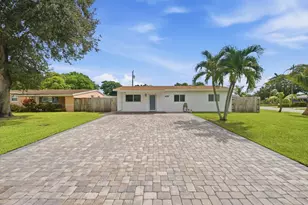 4999 SW 6th St, Margate, FL 33068 - Photo 11