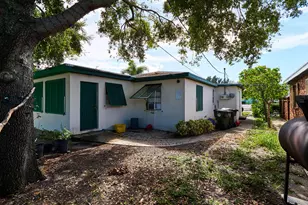 1114 7th Ave N, Lake Worth Beach, FL 33460 - Photo 11