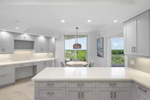 20320 Fairway Oaks Dr, Boca Raton, FL 33434 - Photo 15