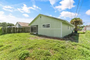 2150 87th Ct, Vero Beach, FL 32966 - Photo 31
