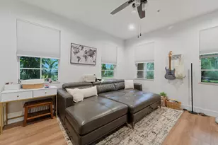 297 E Bay Cedar Cir, Jupiter, FL 33458 - Photo 13