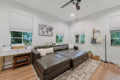 297 E Bay Cedar Circle, Jupiter, FL 33458 - Photo 13