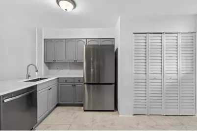 117 Lake Emerald Drive #408, Oakland Park, FL 33309 - Photo 25