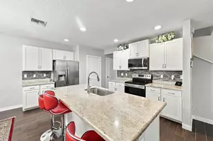 6156 Wildfire Wy, West Palm Beach, FL 33415 - Photo 13