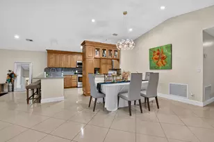 10356 Sunstream Ln, Boca Raton, FL 33428 - Photo 9
