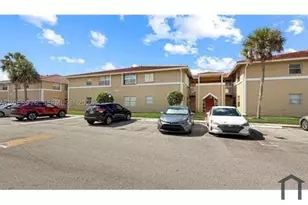 819 Twin Lakes Dr, Coral Springs, FL 33071 - Photo 1