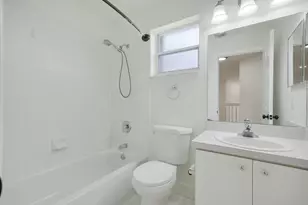2203 SW 134th Ave, Miramar, FL 33027 - Photo 17