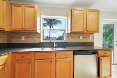 2203 SW 134th Avenue, Miramar, FL 33027 - Photo 29