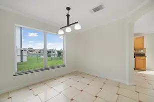 2203 SW 134th Ave, Miramar, FL 33027 - Photo 5