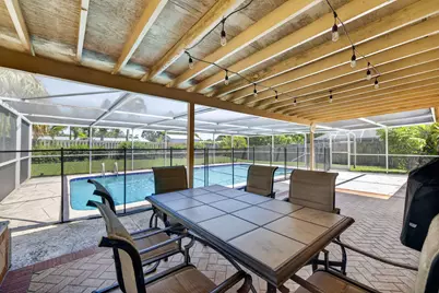 921 SE Flamingo Avenue, Stuart, FL 34996 - Photo 15