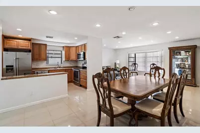 6089 Glentree Lane, Greenacres, FL 33463 - Photo 5