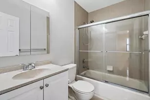 6089 Glentree Ln, Greenacres, FL 33463 - Photo 13