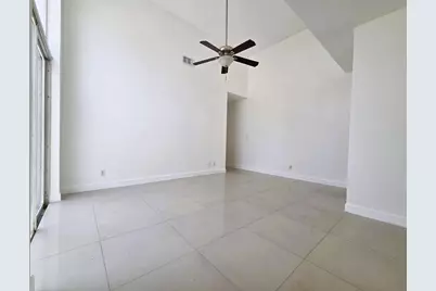 533 NW 47th Avenue, Coconut Creek, FL 33063 - Photo 5