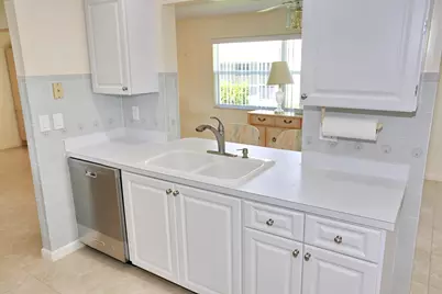 1015 SW 16th Street, Boynton Beach, FL 33426 - Photo 15