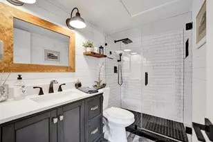 1930 NE 2nd Ave, Wilton Manors, FL 33305 - Photo 17