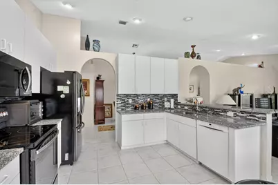 6649 Sun River Road, Boynton Beach, FL 33437 - Photo 17