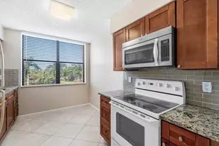 2455 Lindell Blvd, Delray Beach, FL 33444 - Photo 11