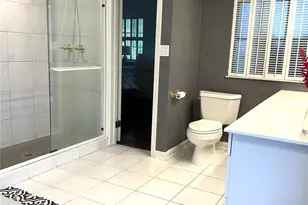 1612 E Lake Dr, Fort Lauderdale, FL 33316 - Photo 15