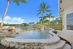 12537 Equine Ln, Wellington, FL 33414 - Photo 9