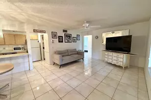 435 Pine Glen Ln, Greenacres, FL 33463 - Photo 7