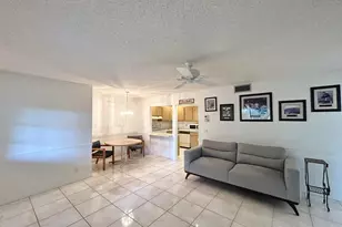 435 Pine Glen Ln, Greenacres, FL 33463 - Photo 5