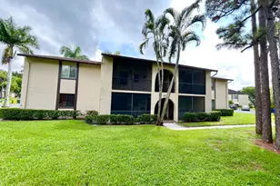 435 Pine Glen Ln, Greenacres, FL 33463 - Photo 1