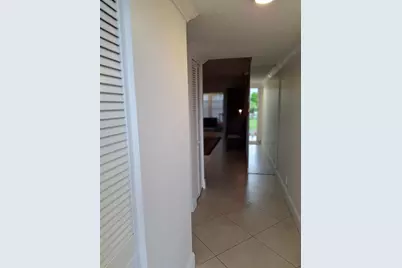 3940 NW 42nd Avenue #320, Lauderdale Lakes, FL 33319 - Photo 11
