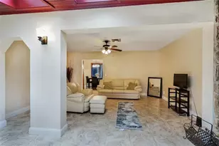 617 Lakeside Harbor, Boynton Beach, FL 33435 - Photo 3