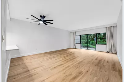 6670 Villa Sonrisa Drive #213, Boca Raton, FL 33433 - Photo 11